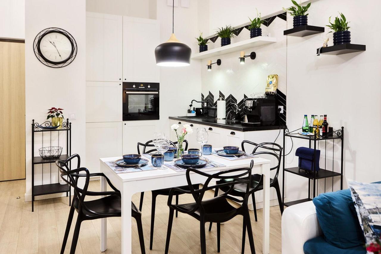 Golden Hour Apartments - Platan Tower Świnoujście Екстериор снимка